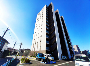 ブライトタウン高塚駅前