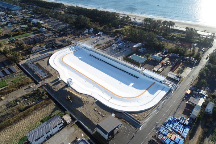 静波ウェーブプール